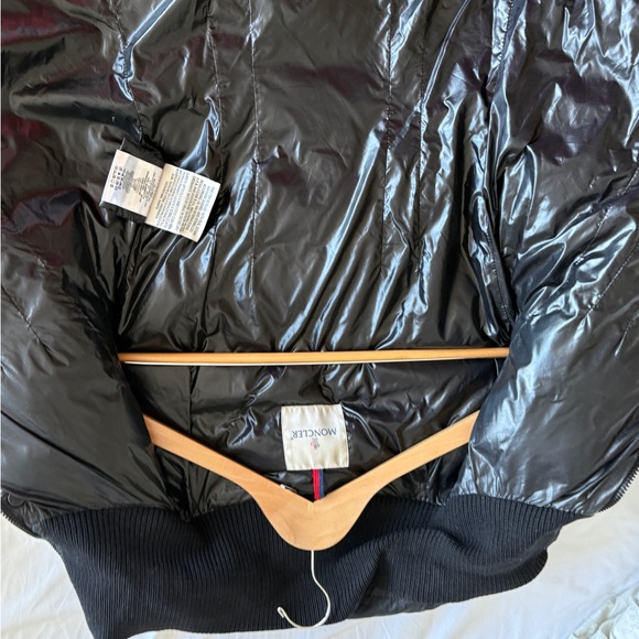 Moncler Black Puffer coat Jacket women Size 2 - Picture 12 of 13